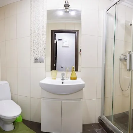 Babylon Apartments On Chornovola روفنو المظهر الخارجي الصورة