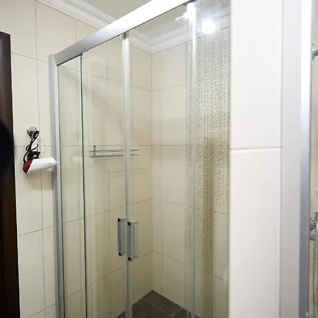 Babylon Apartments On Chornovola روفنو المظهر الخارجي الصورة